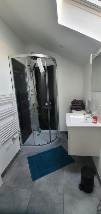 Appartement Meuble Classe 2 Etoiles Tout Confort Lagor Exterior photo